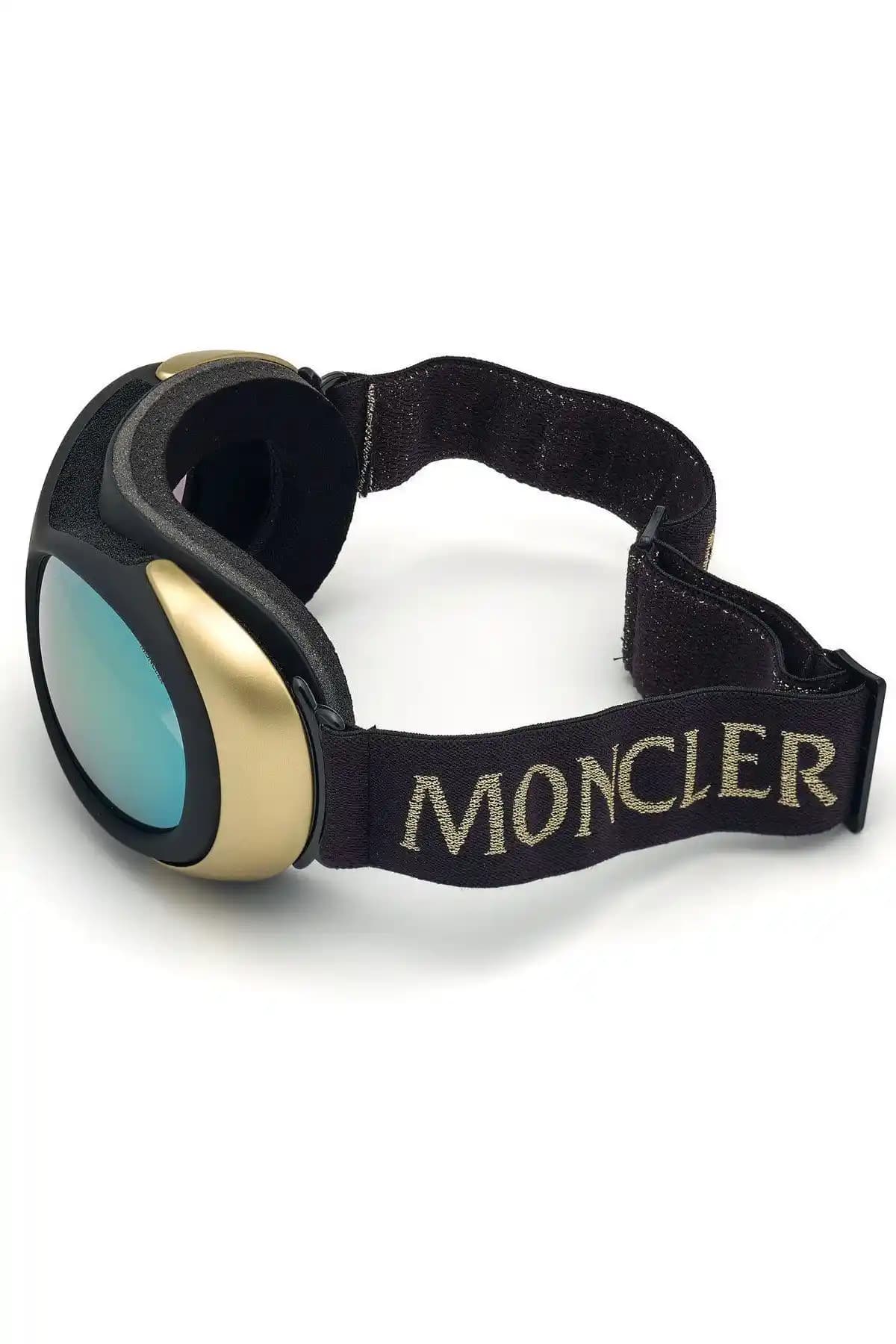 Moncler Gözlükleri: Lüks ve Şıklığın Modern Moda İkonu Olması