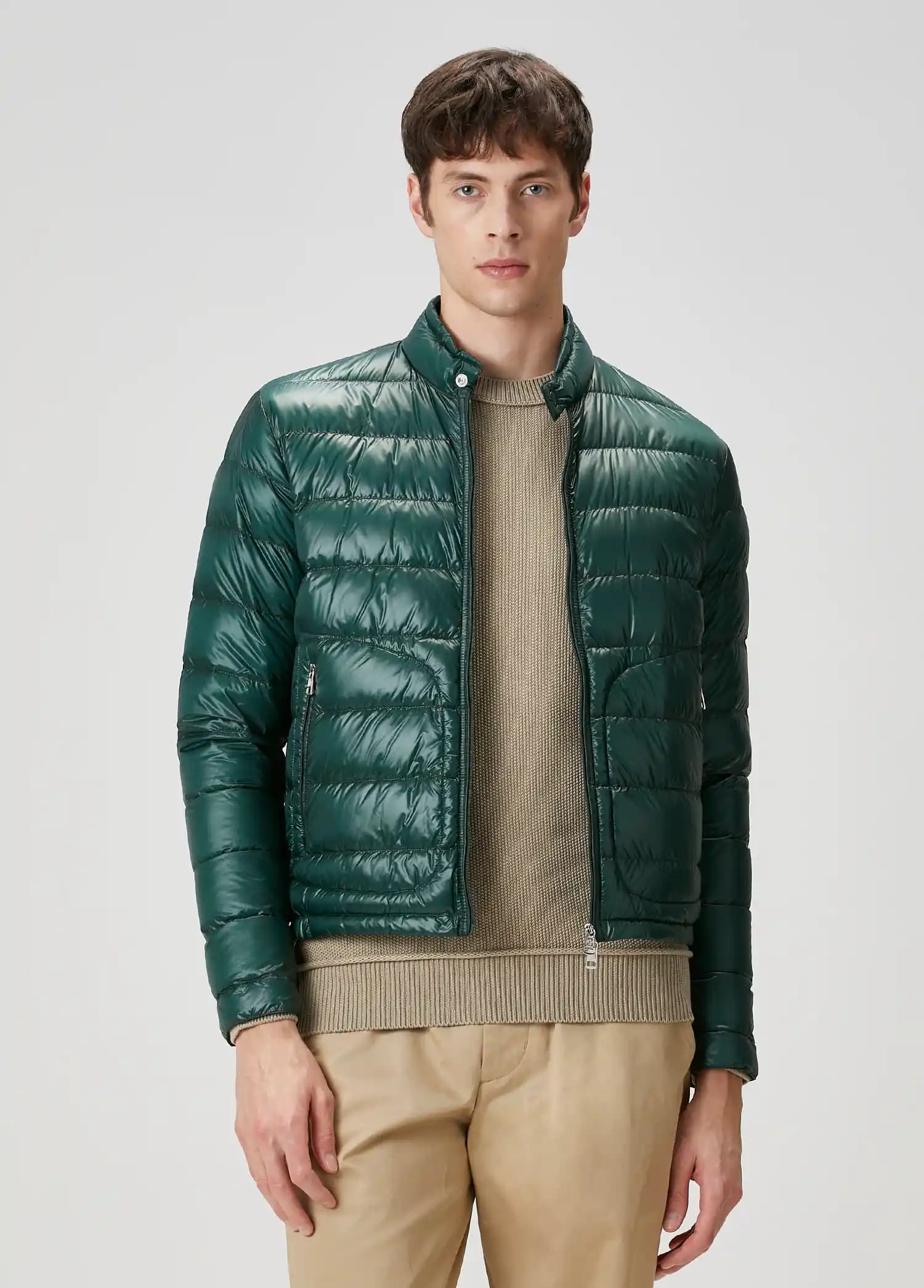 Moncler Yeşil Mont Koleksiyonu Sürdürülebilir Moda ve Fonksiyonellik Bir Arada