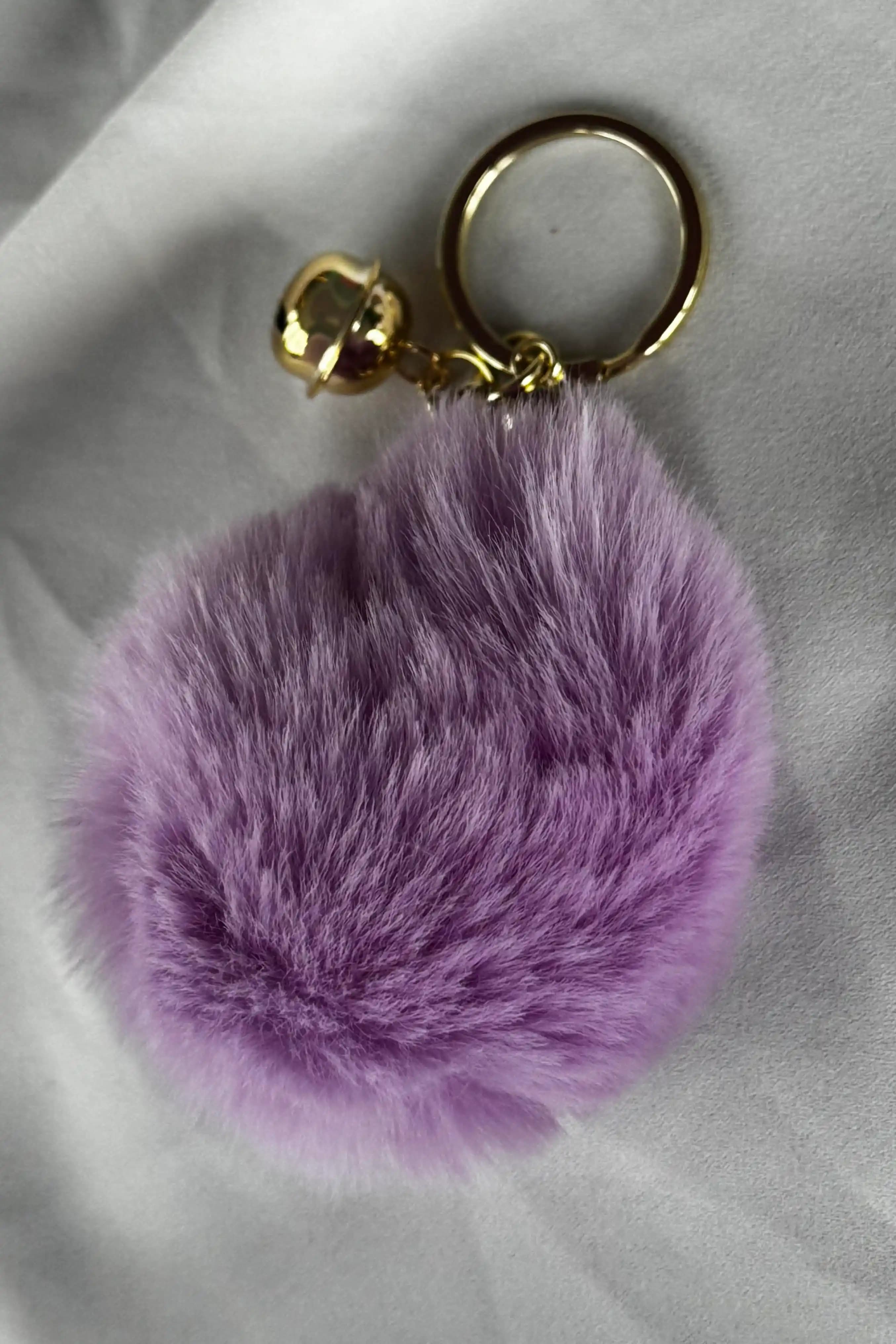 Mor Anahtarlıkların Moda Dünyasındaki Yeri ve Stil İpuçları