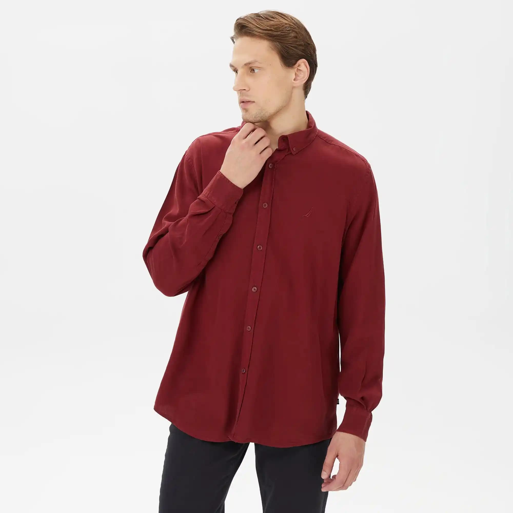 Nautica Gömlekleri ile Şıklık ve Rahatlığı Bir Arada Yakalayın