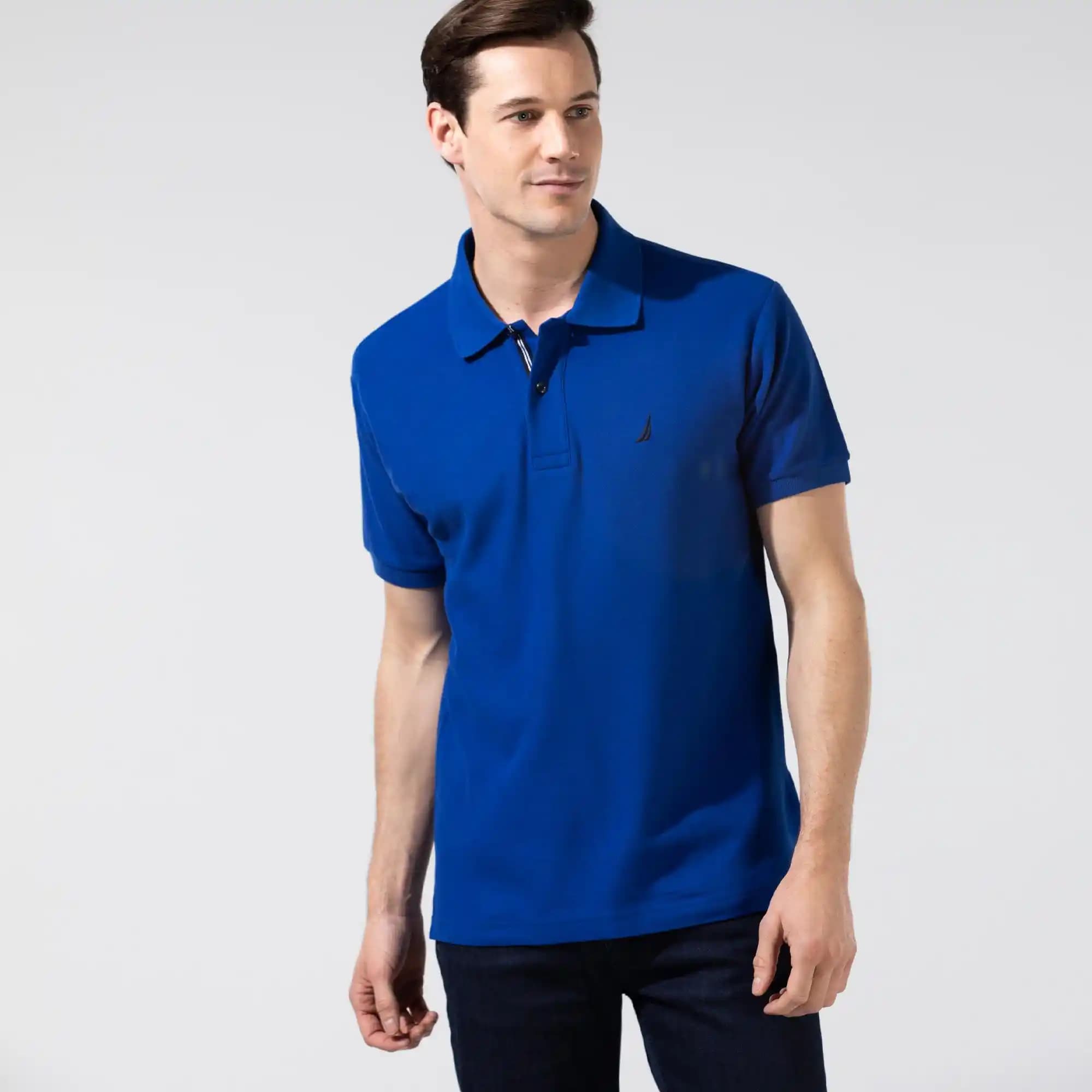 Nautica Polo Yaka Ürünleri: Şıklık ve Konforu Bir Arada Sunan Modern Tasarımlar