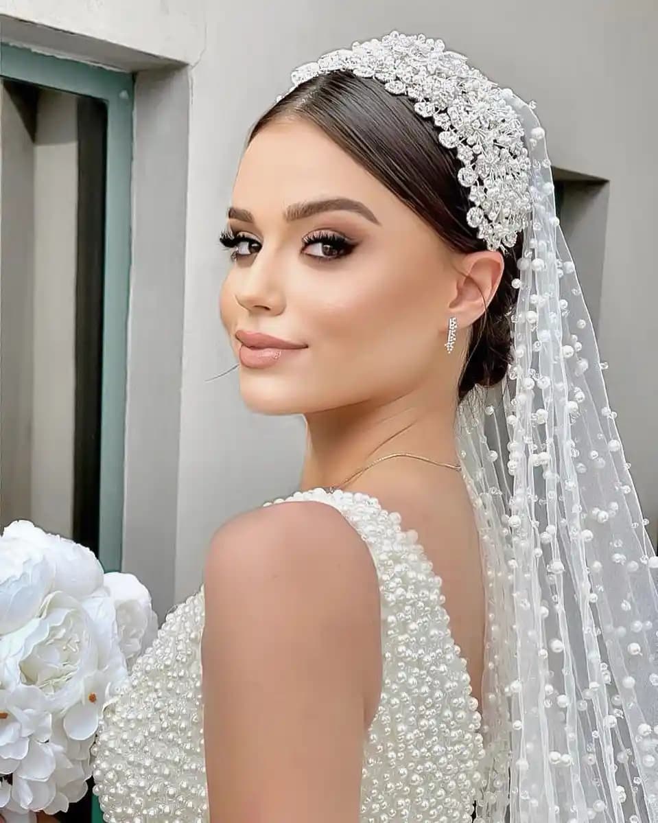 Nikah Aksesuarları Modaya Uygun Seçenekler ve Trendler Hakkında Kapsamlı Rehber