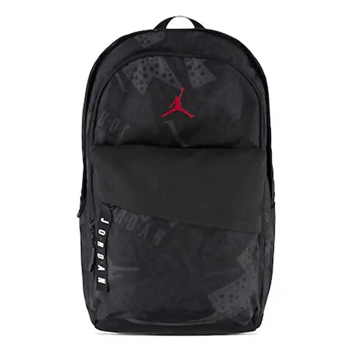 Nike 72 Sırt Çantası: Moda ve Fonksiyonelliği Bir Arada Sunan Geniş Hacimli Spor Çanta