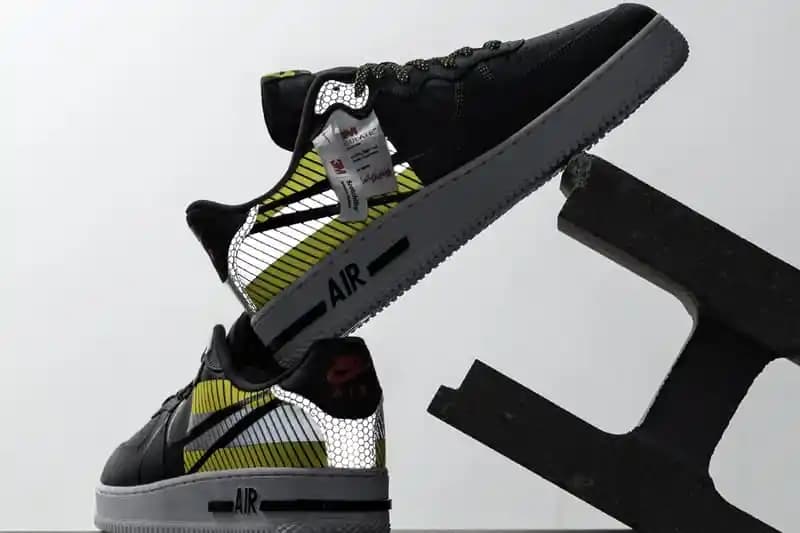 Nike Air Force 3M Modelleri: Teknoloji ve Moda Bir Arada Güçlü Bir Stil İfadesi