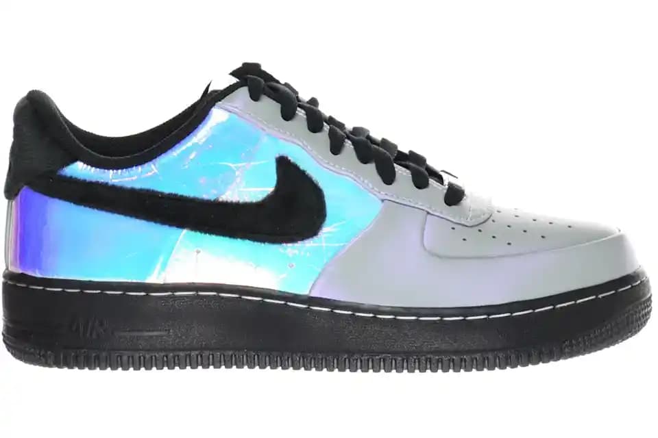 Nike Air Force Hologram: Moda ve Teknolojinin En Güncel Buluşması