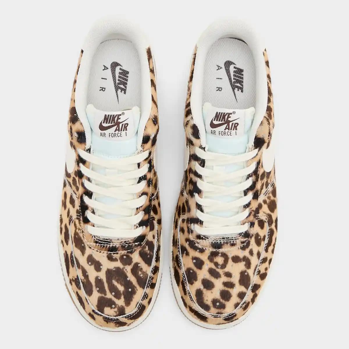 Nike Air Force Leoparlı: Modern ve Şık Tasarımlarla Moda Dünyasında Öne Çıkın