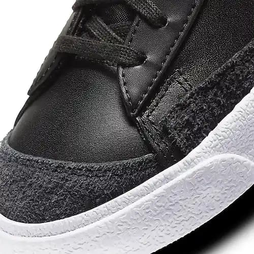 Nike Blazer Kadın Modasında Uygun Fiyatlı Seçenekler: Şıklık ve Bütçe Dengesi için Rehber