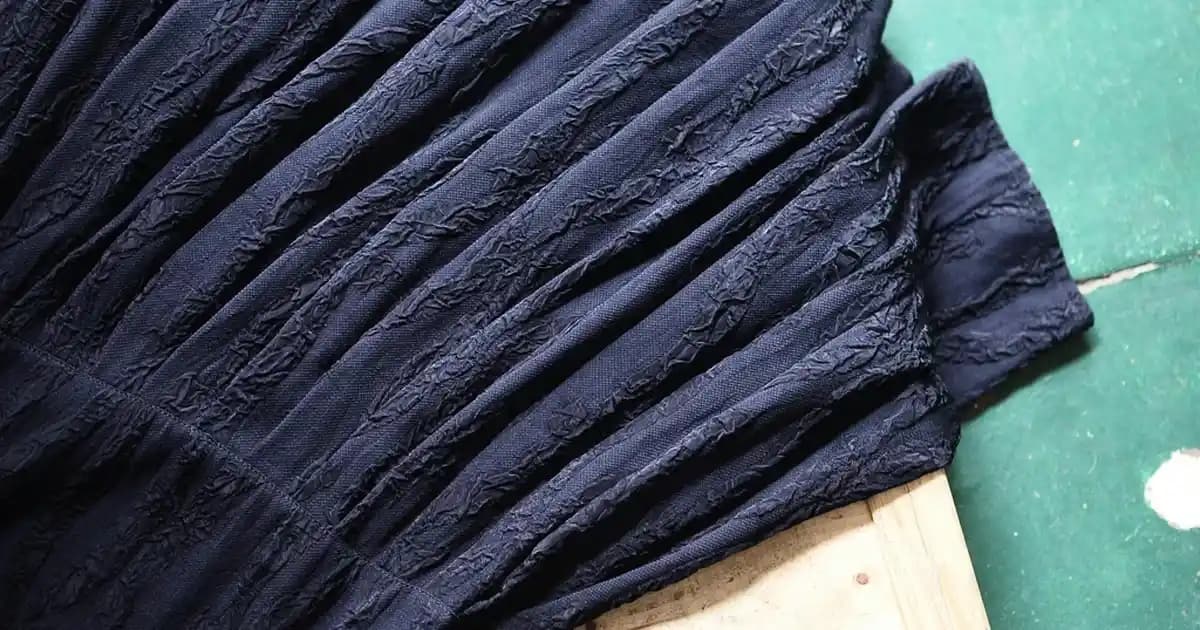 Nike Çift Taraflı Mont: Çok Yönlü ve Fonksiyonel Moda Çözümü