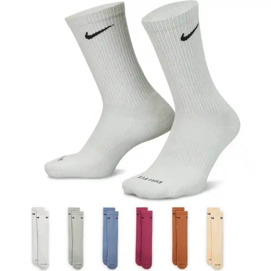 Nike Cushioned Çoraplar: Moda ve Konforun En İyi Buluşması Hakkında Detaylı Bilgi