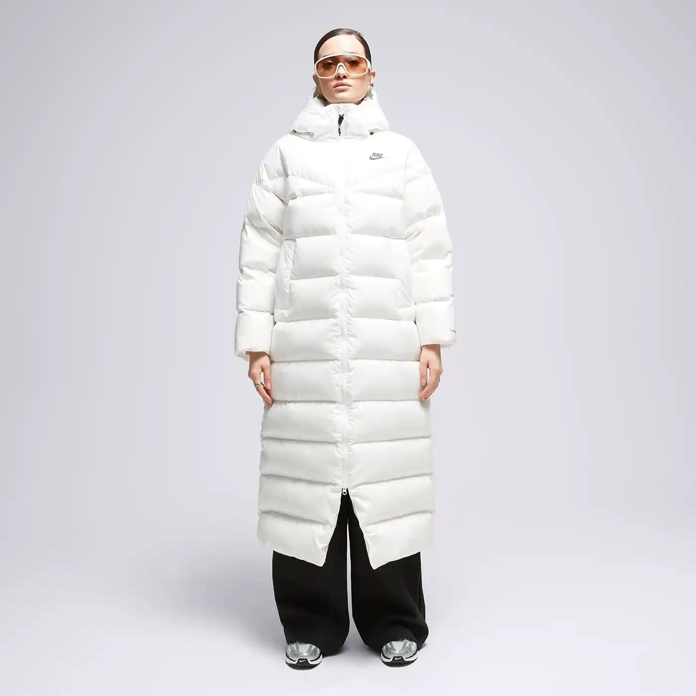Nike Palto: Moda ve Fonksiyonelliği Bir Arada Sunan Güncel Dış Giyim Seçeneği
