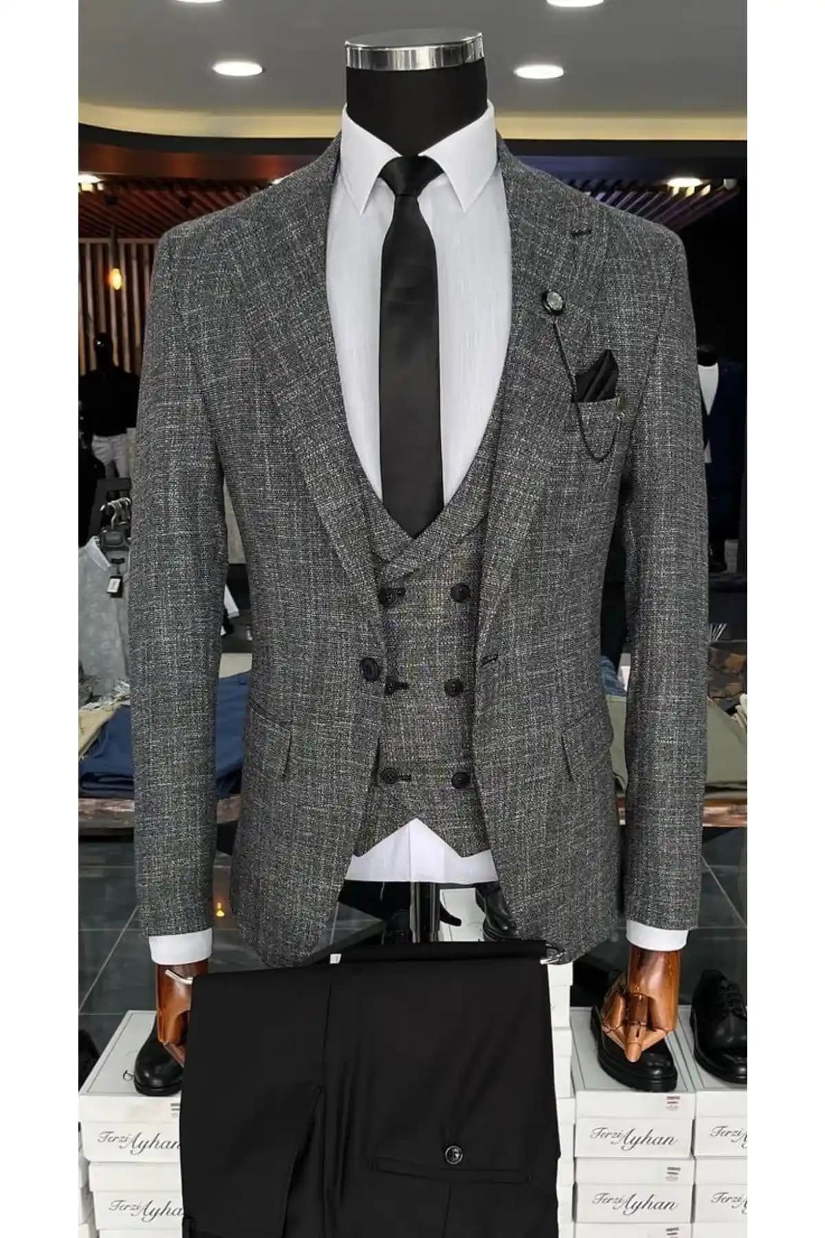 Nişan İçin Takım Elbise Seçimi ve Moda Trendleri Hakkında Kapsamlı Rehber