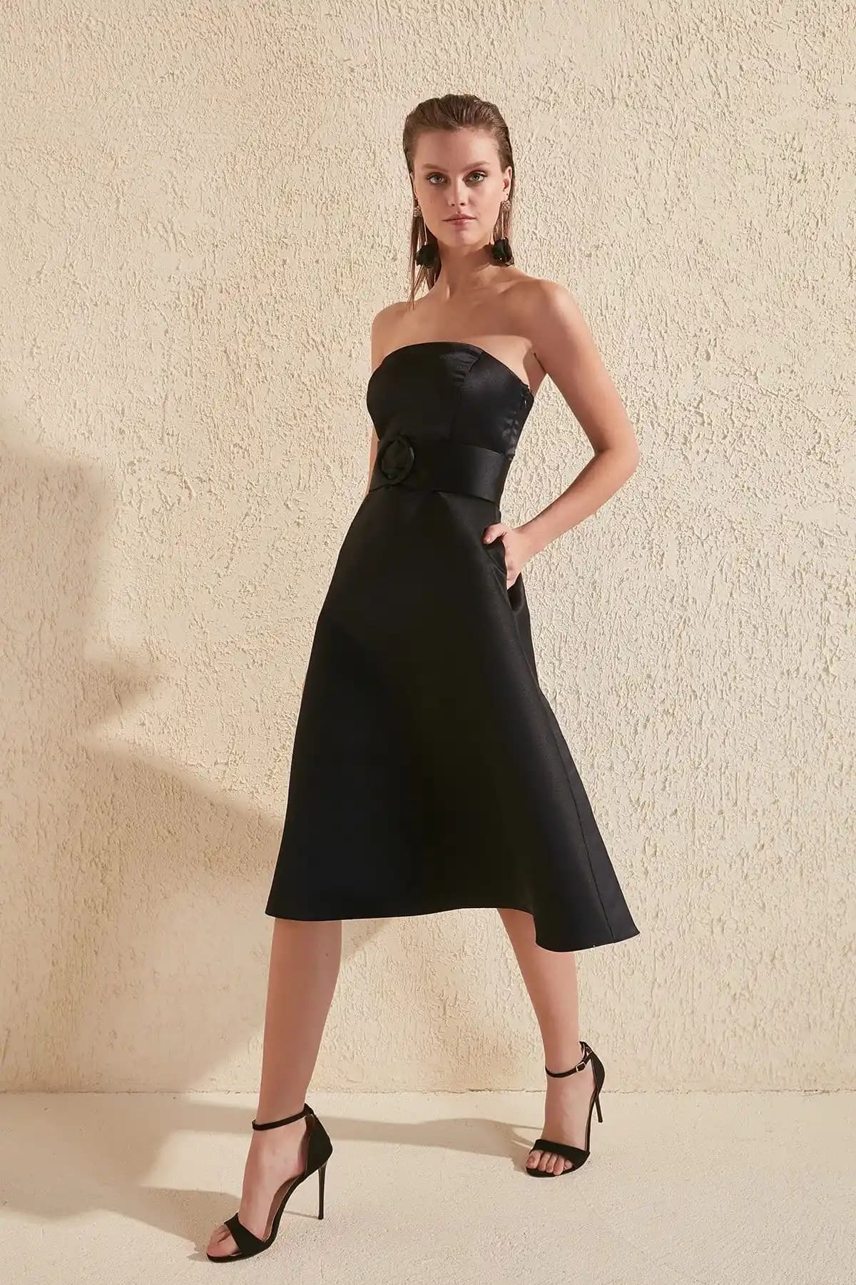 Okul Baloosu İçin Doğru Elbise Seçimi ve Stil İpuçları