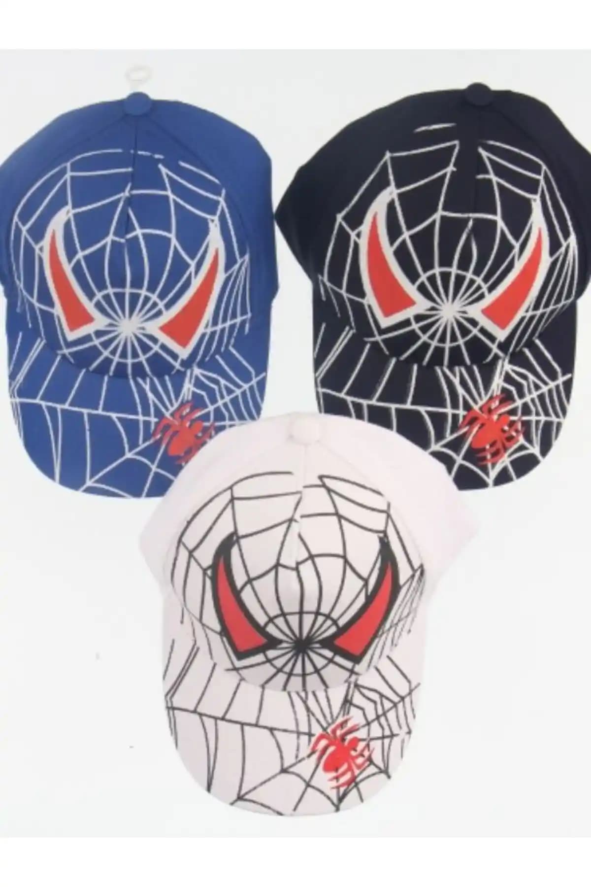 Örümcek Adam Temalı Şapkalar Moda Dünyasında Popülerlik Kazanıyor