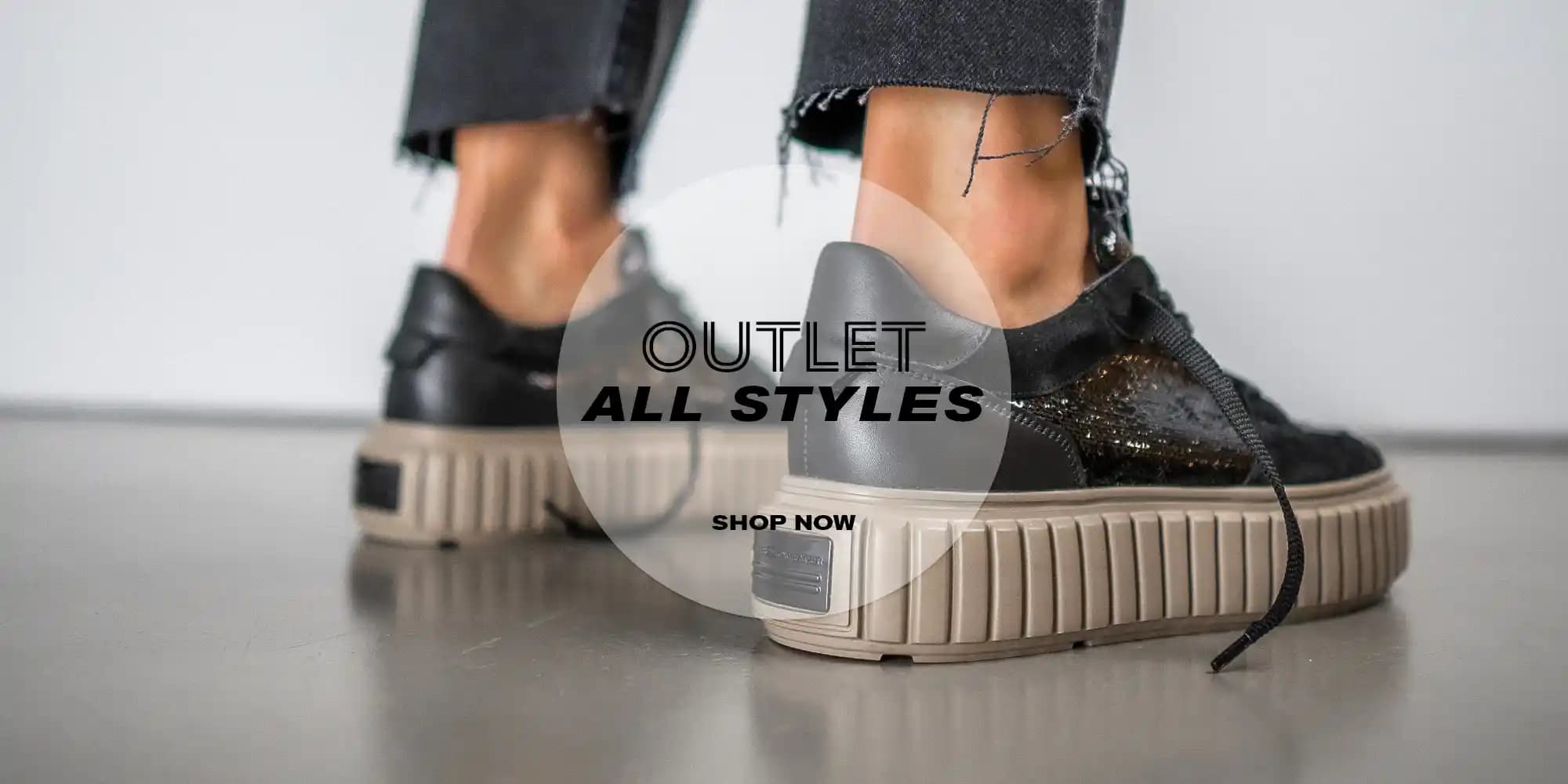 Outlet sneakerlar: Uygun fiyatlı ve trend modellerle moda ve ekonomi buluşması