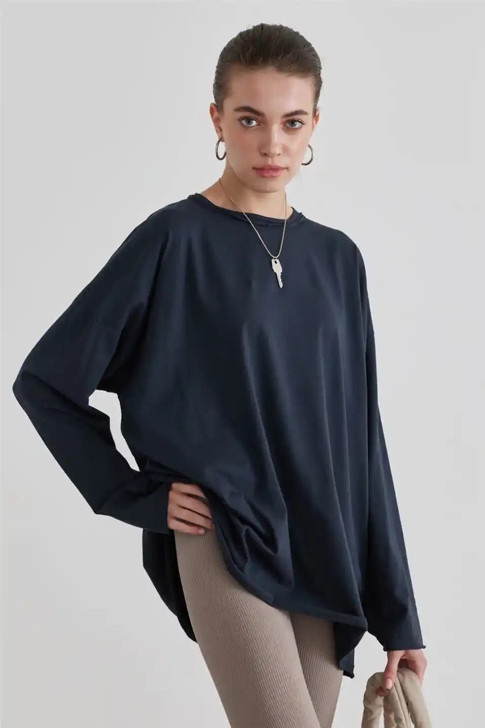 Oversize Uzun Kollu Modası 2023 Güncel Trendler ve Stil İpuçları