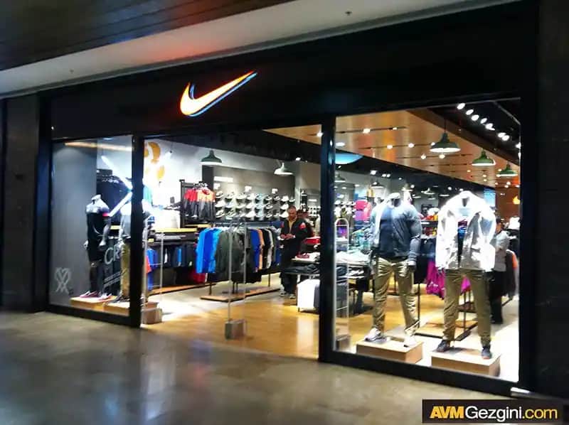 Ozdilek Nike İşbirliğiyle Moda Dünyasında Yenilikçi ve Sürdürülebilir Koleksiyonlar