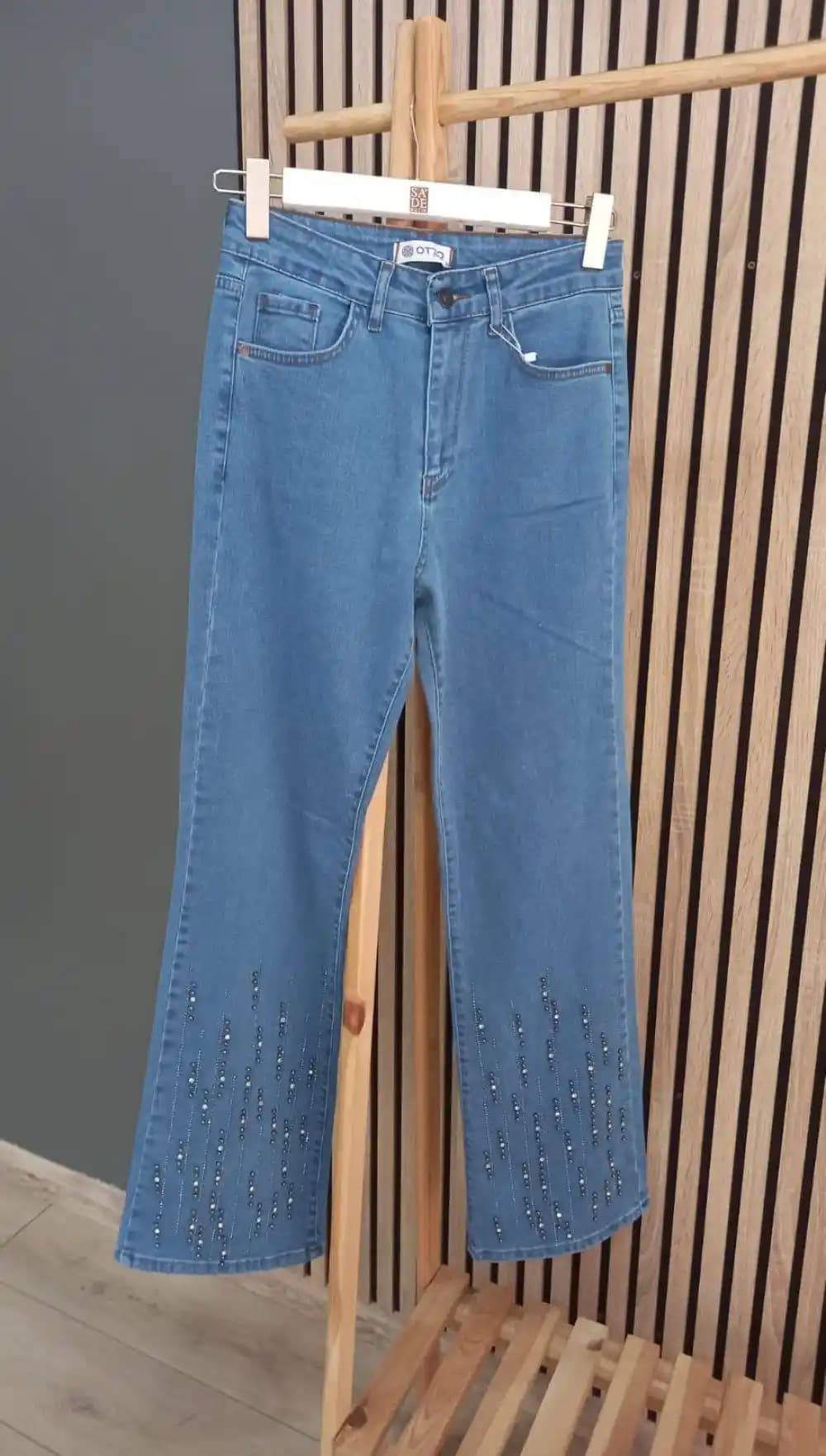 Pantolon Paçası Modelleri ve Trendler: Stilinizde Fark Yaratacak Detaylar