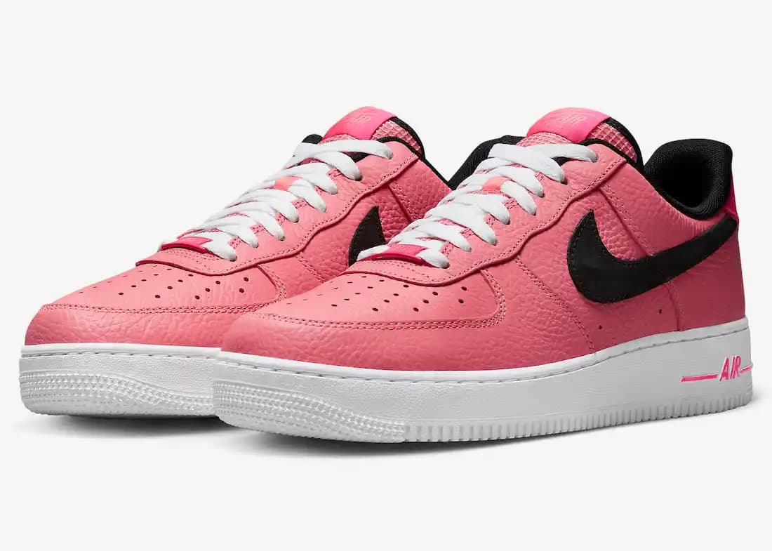 Pembe Air Force Ayakkabıları Moda Dünyasında Renkli ve Cesur Bir İkon Olmaya Devam Ediyor