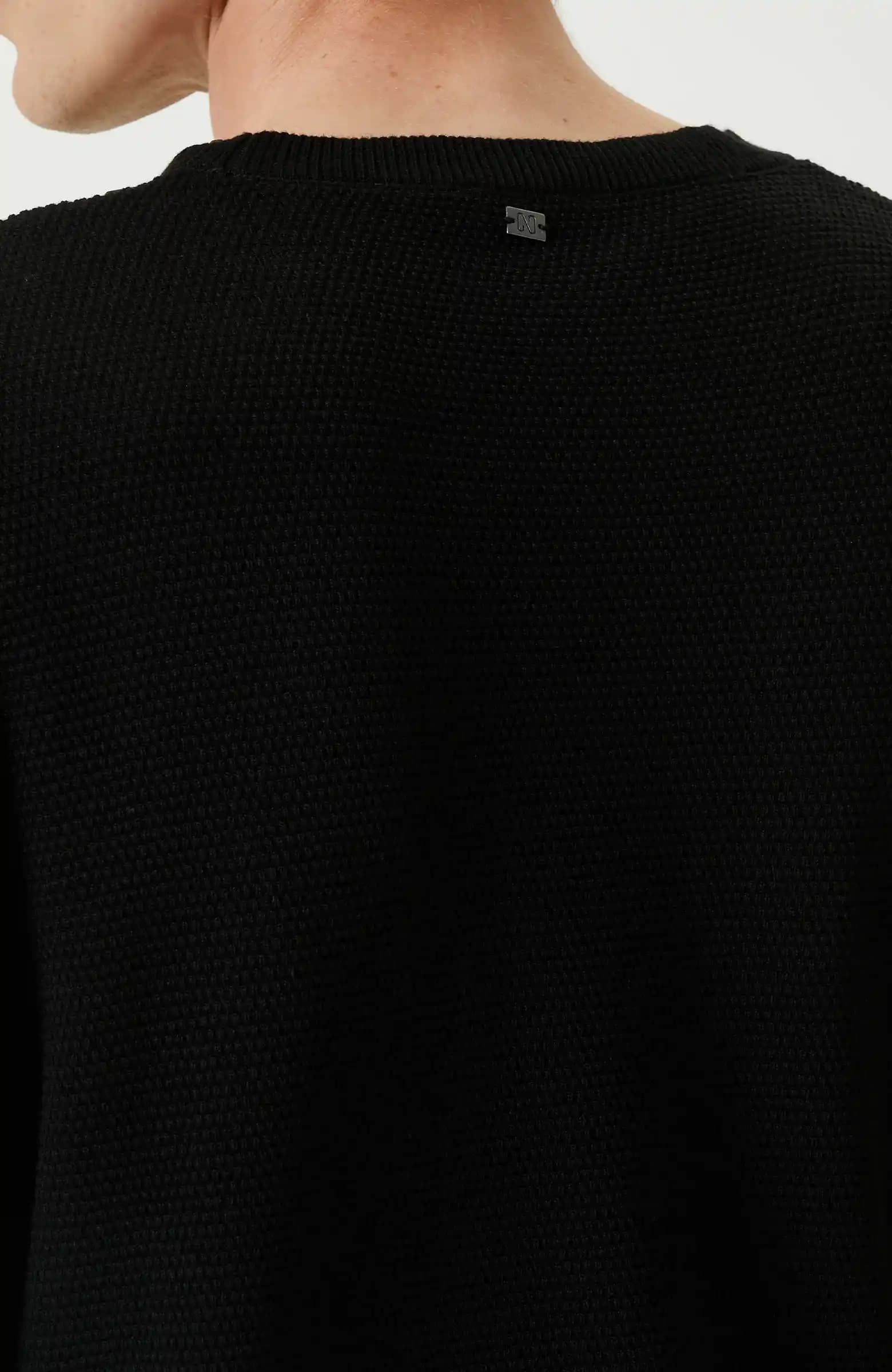 Pirinç Örgü Kazaklar: Zamansız Şıklık ve Moda Trendleri Hakkında Detaylı Bilgi