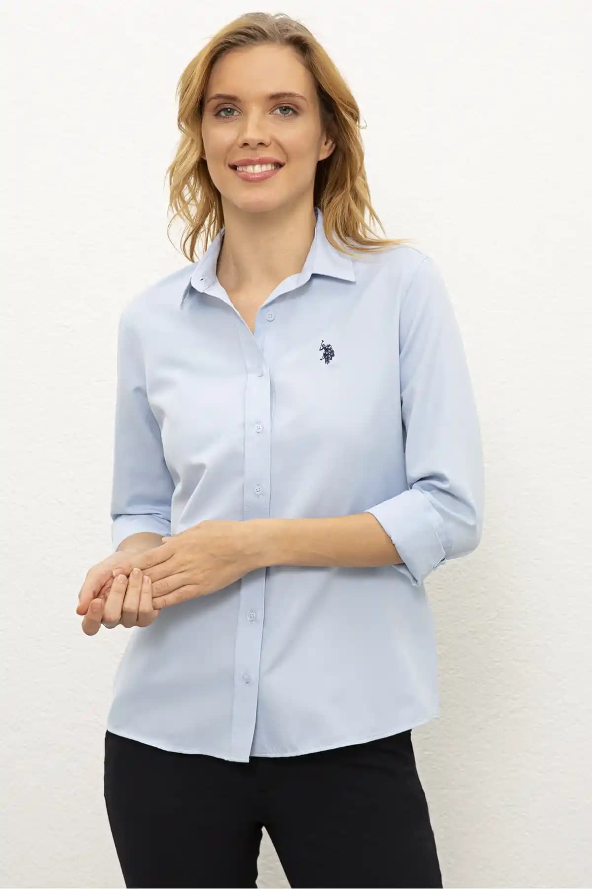 Polo Gömlekler ve Tesettür Moda Trendleri: Stil ve Konforun Buluşması