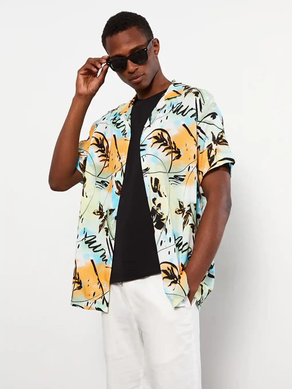 Poplin Erkek Gömlekler: Şıklık ve Rahatlığın Modern Buluşması