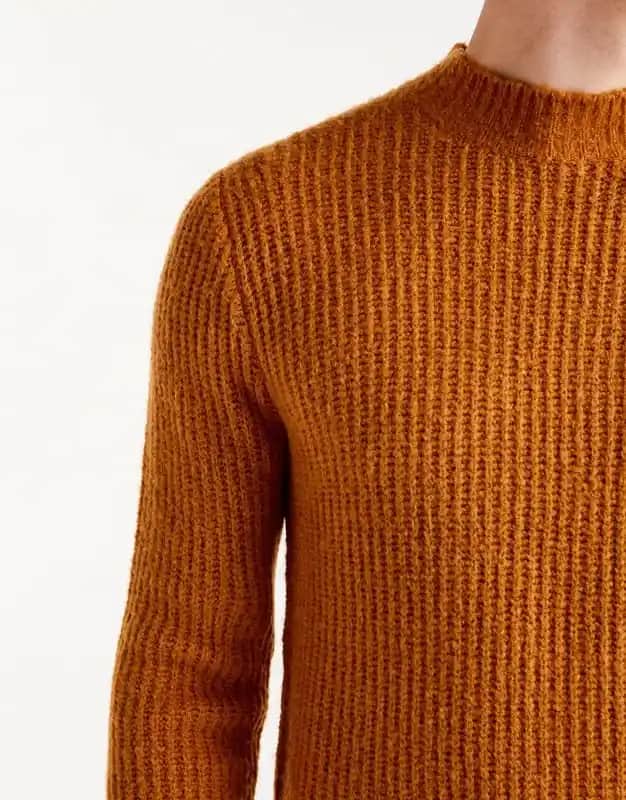 Pull and Bear Erkek Kazaklarıyla Kışta Şıklık ve Rahatlığı Yakalayın