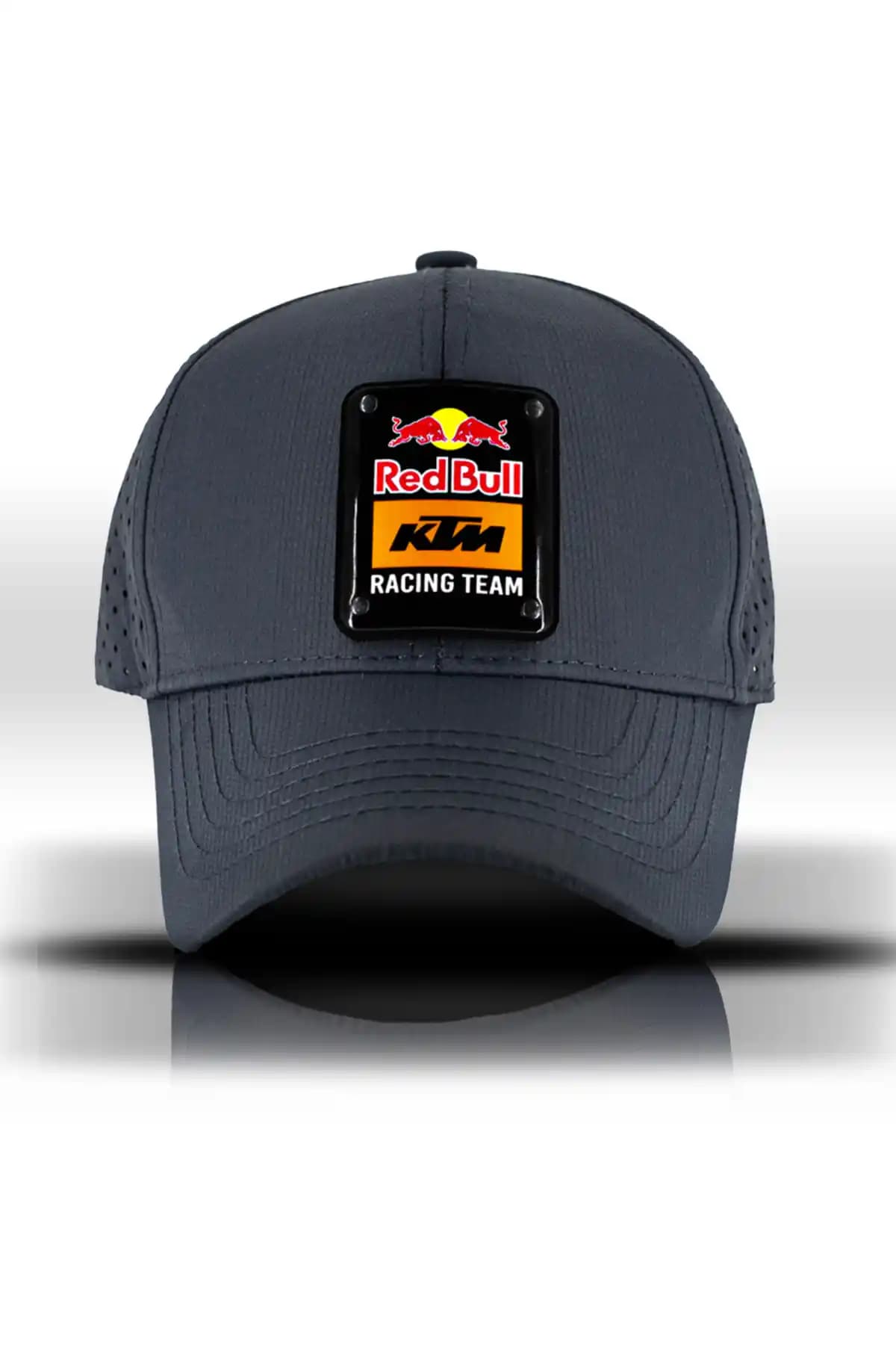 Redbull Şapkası ile Moda Dünyasında Kendinizi İfade Edin ve Tarzınızı Yükseltin