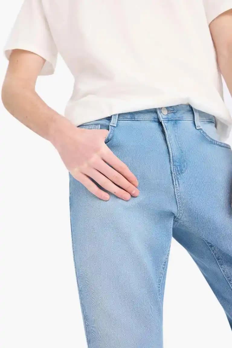 Regular Fit Kalıp Nedir ve Moda Dünyasında Neden Bu Kadar Popülerdir