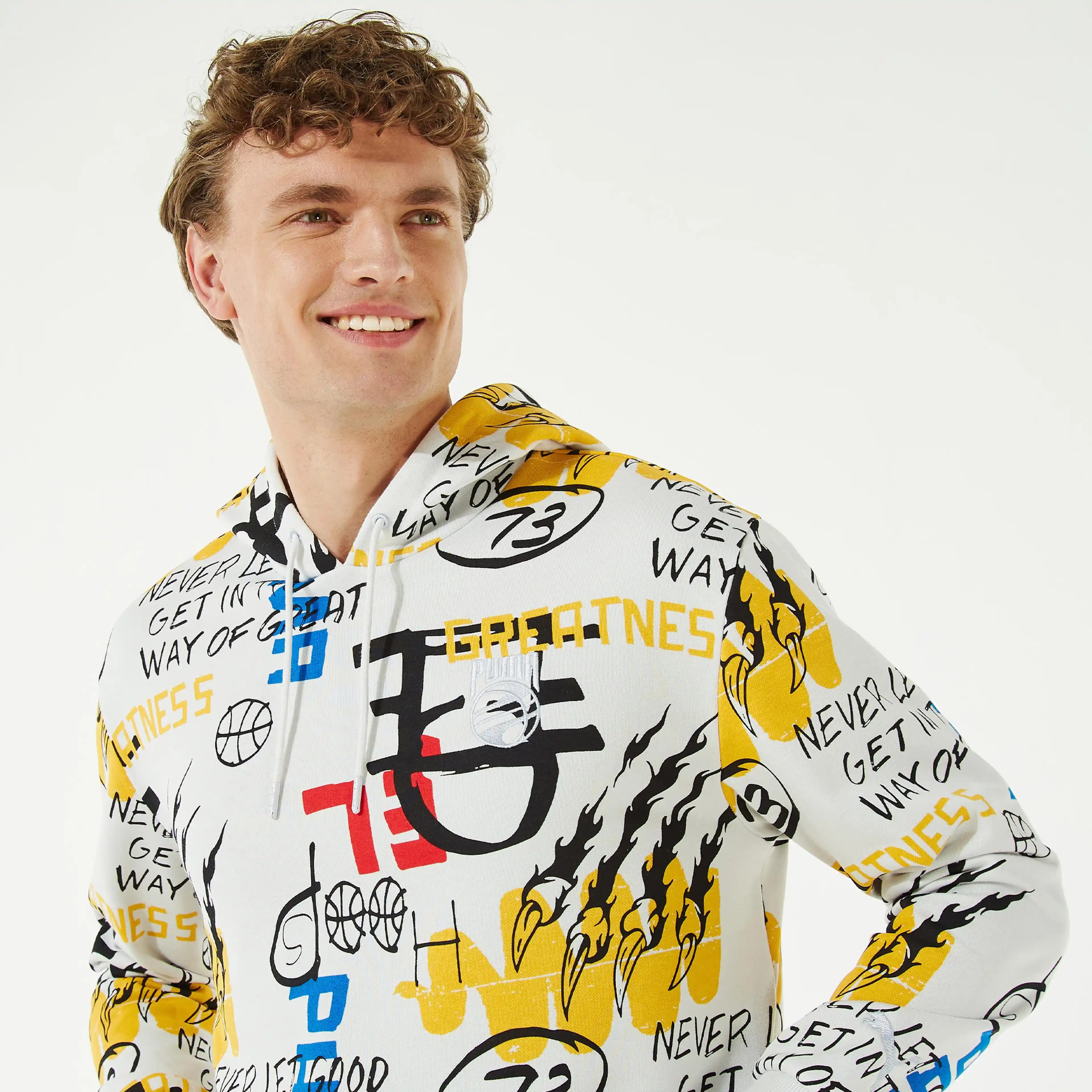 Renkli Sweatshirtlerle Moda Dünyasında Kendinizi İfade Etmenin Yolları ve Stil Önerileri