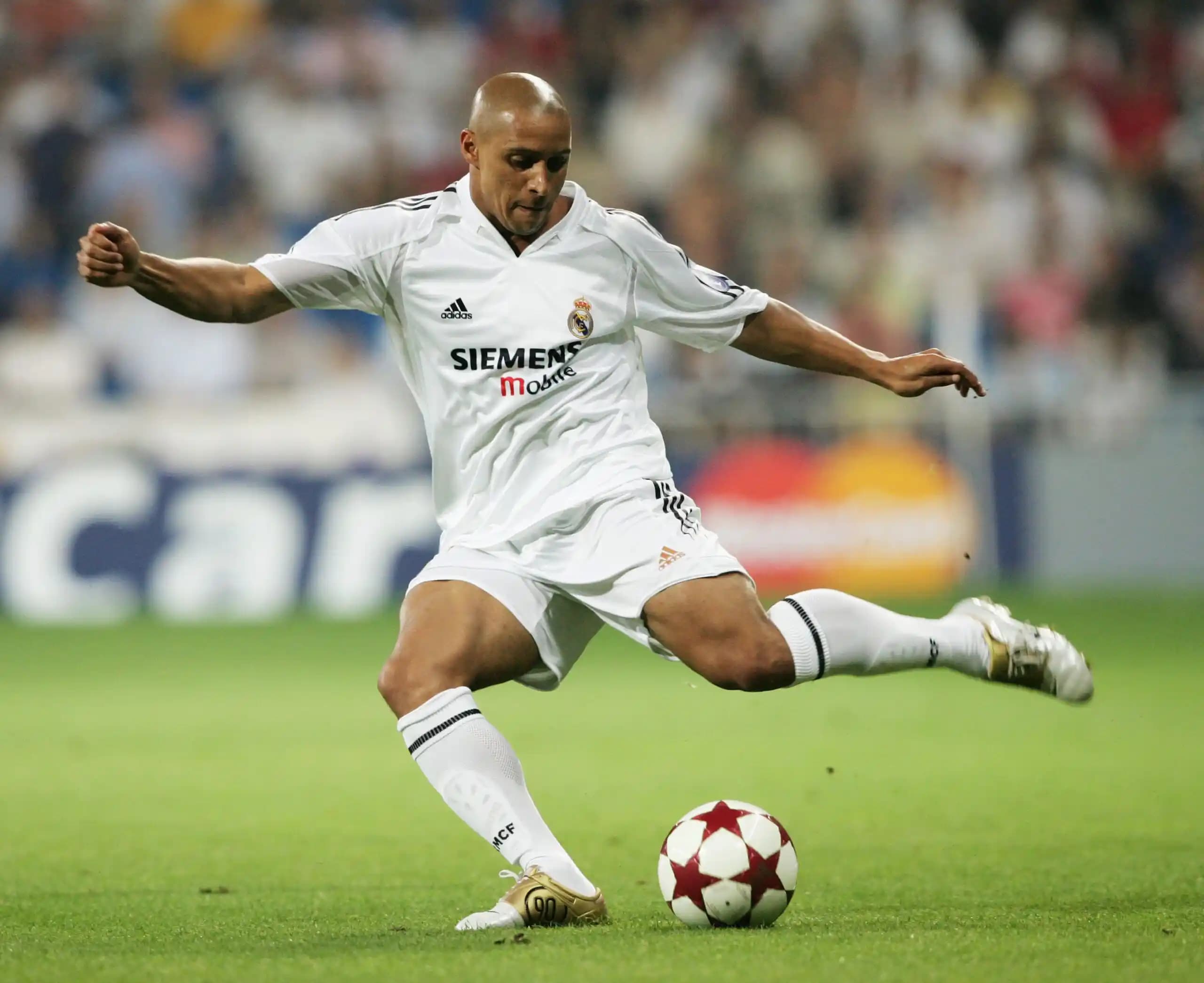 Roberto Carlos’un Real Madrid Forması: Moda ve Futbolun Kesiştiği Nokta