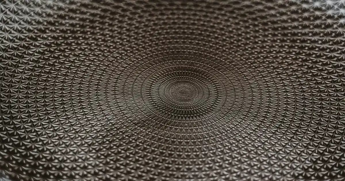 Ronaldinho ve Kramponlar: Futbolun Moda Dünyasına Etkisi ve Trendler