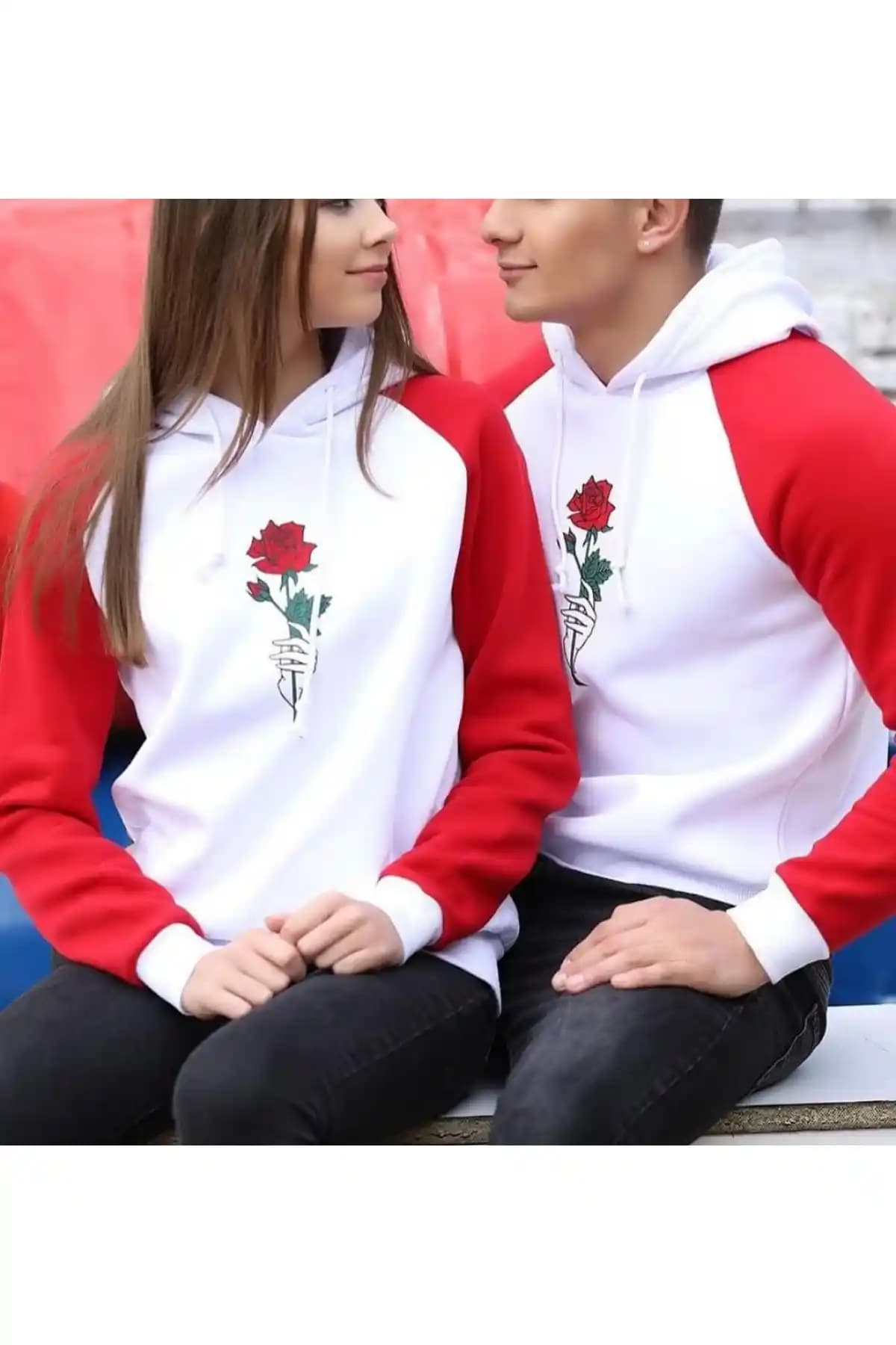 Sevgili Sweat Modasında Rahatlık ve Şıklığın Birleşimi Güncel Trendler ve Gelecek Yenilikler