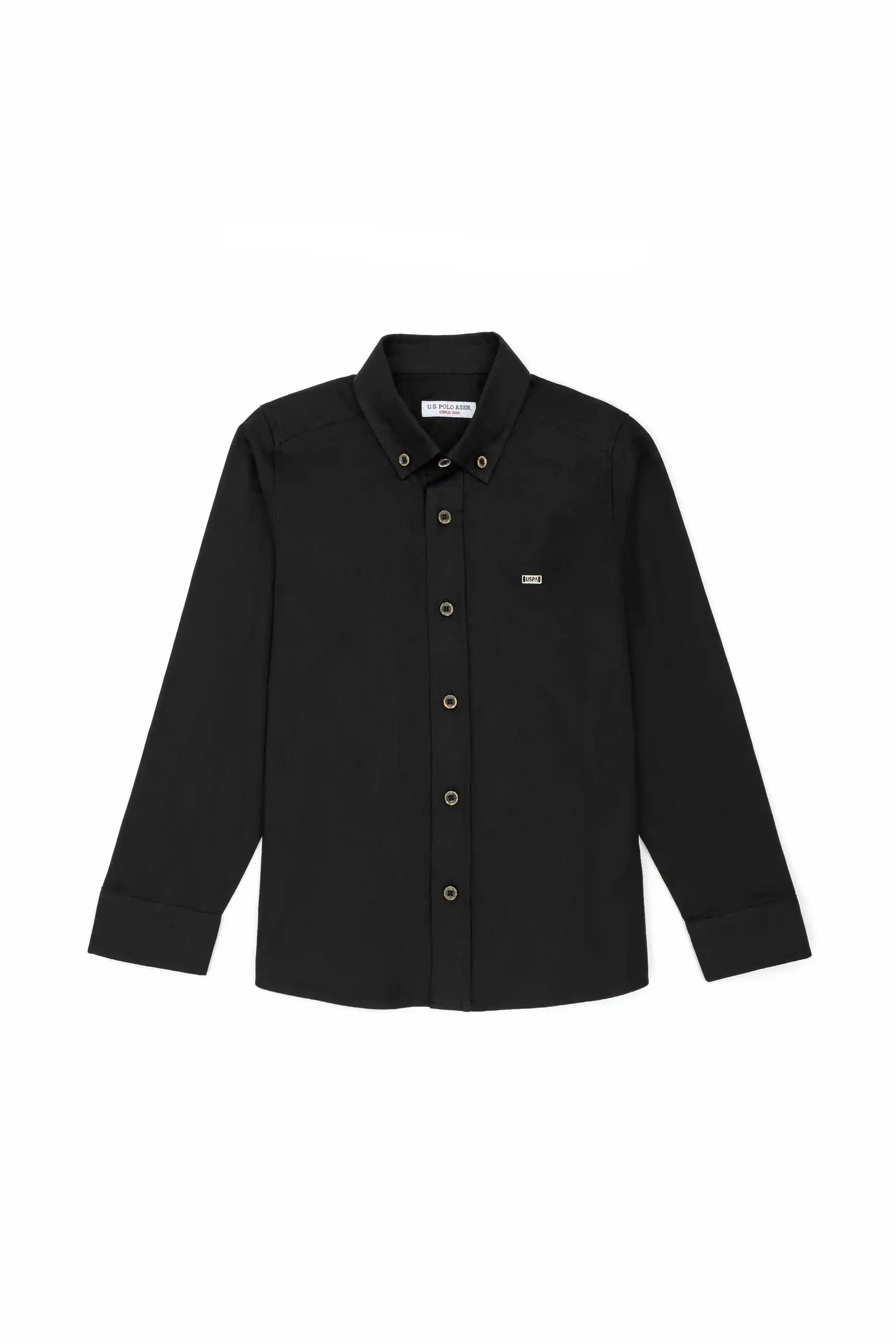 Siyah Erkek Çocuk Gömlekleri: Moda ve Stil İkonu Olan Klasik Parçalar