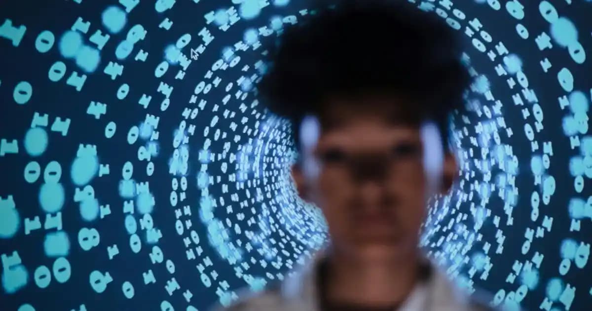 Siyah Gömlek Modada Zamansız Şıklık ve Kombinasyon İpuçları