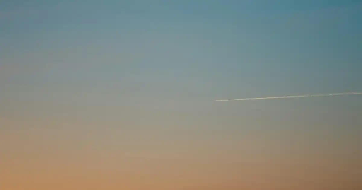 Siyah Triko Botlar: Moda ve Şıklık İçin Çok Yönlü ve Zarif Seçenekler