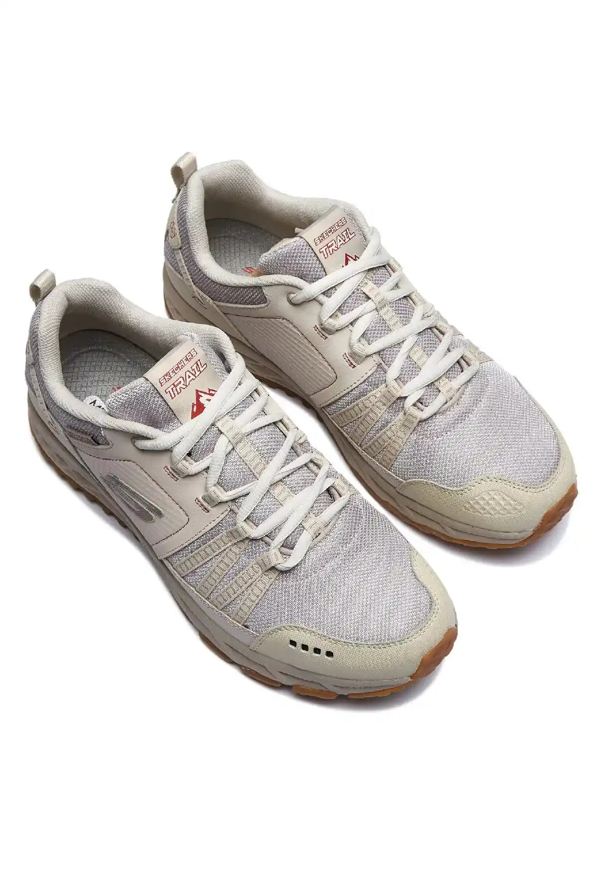 Skechers Erkek Beyaz Spor Ayakkabı 51591 OFWT: Modern Tasarım ve Konforun Buluşması