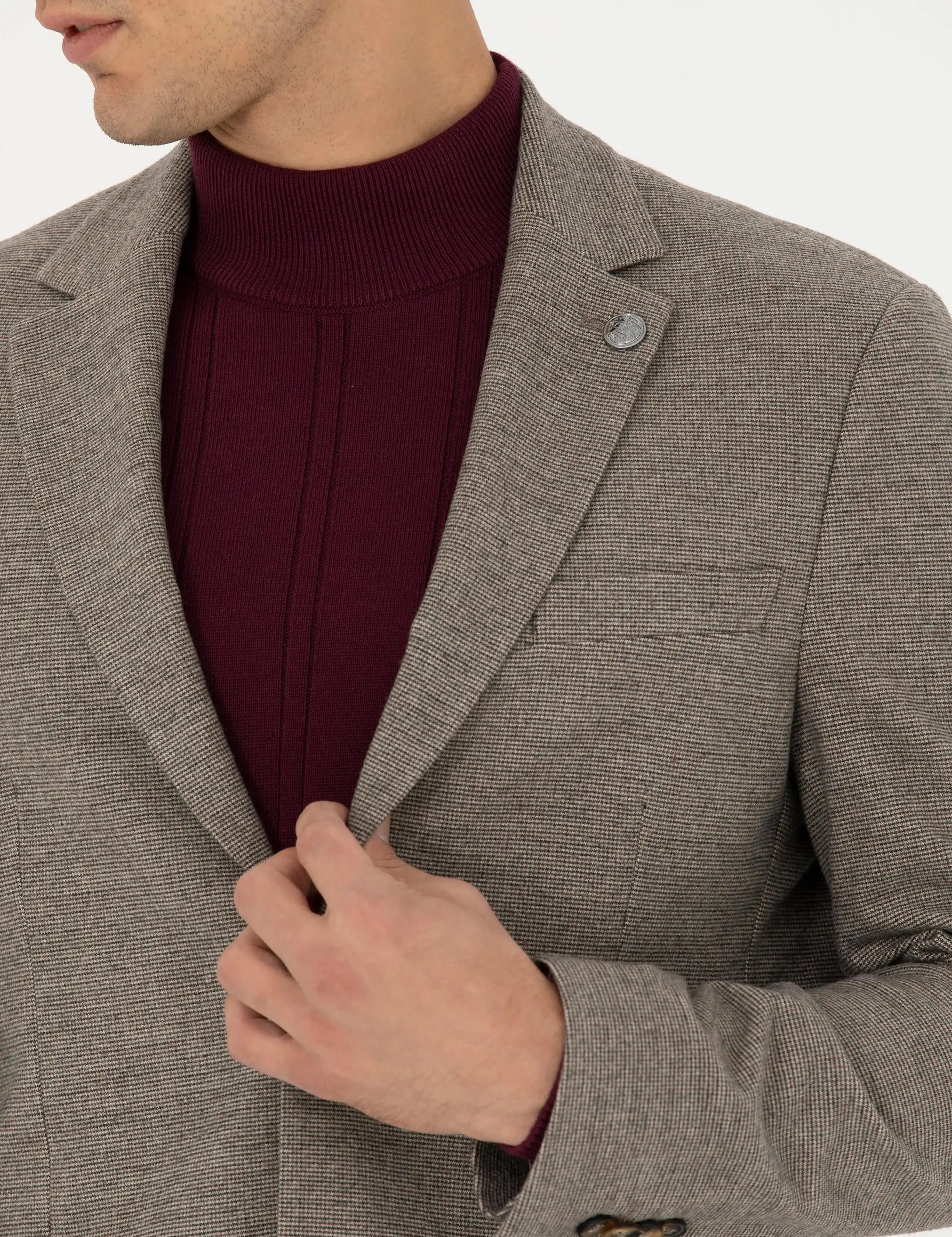 Slim Fit Ceketler: Modern Şıklık ve Stil İpuçlarıyla Kendinizi Yansıtın