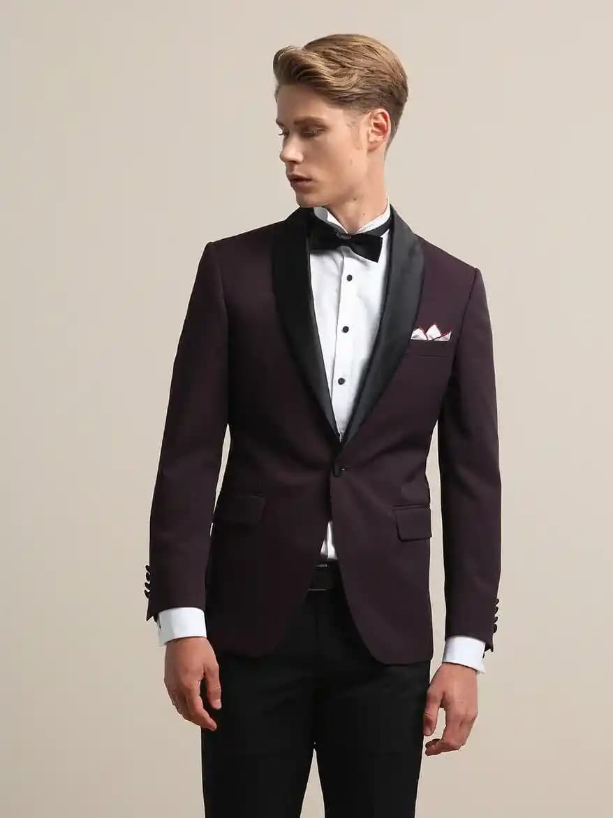 Smokin Takım Elbise: Tarihçesi, Moda Trendleri ve Stil İpuçları