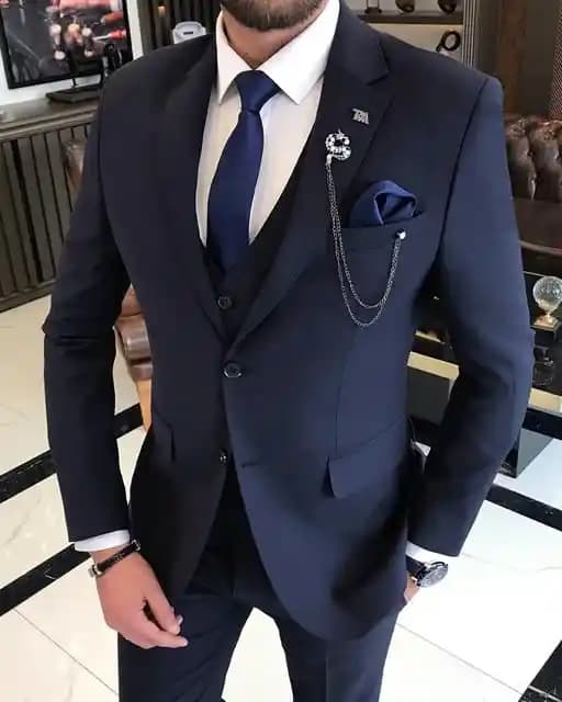 Söz Takım Elbise Seçimi ve Moda Trendleri ile Şıklığınızı Yansıtın