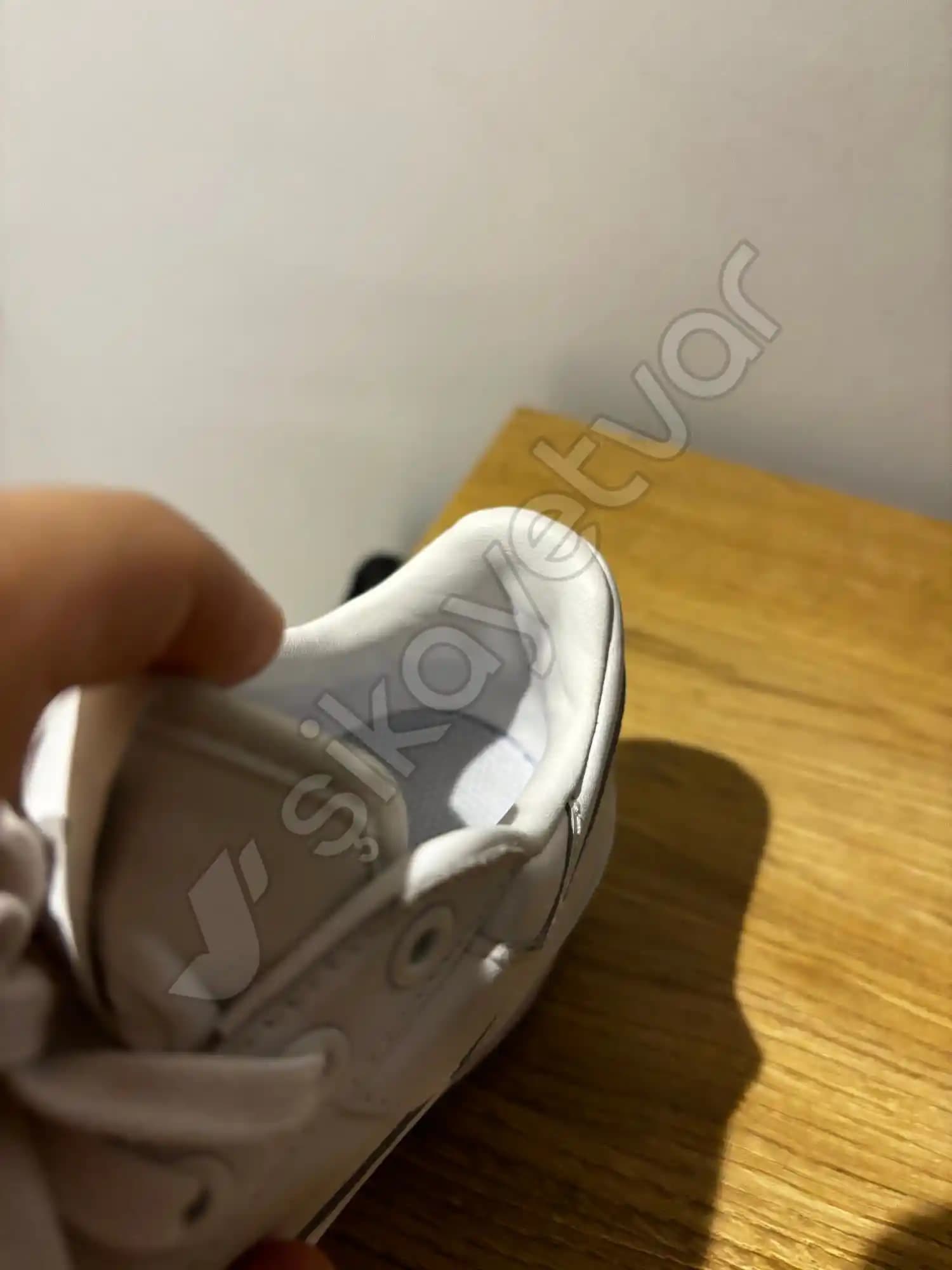 Spor Ayakkabınızın Arkası Vuruyor: Sebepleri ve Çözüm Yolları Nelerdir