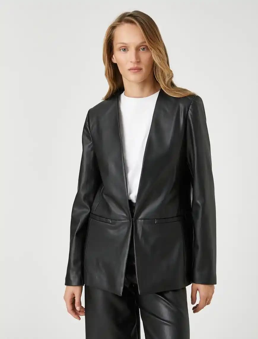 Suni Deri Blazer Modasında Sürdürülebilirlik ve Şıklığın Buluşması