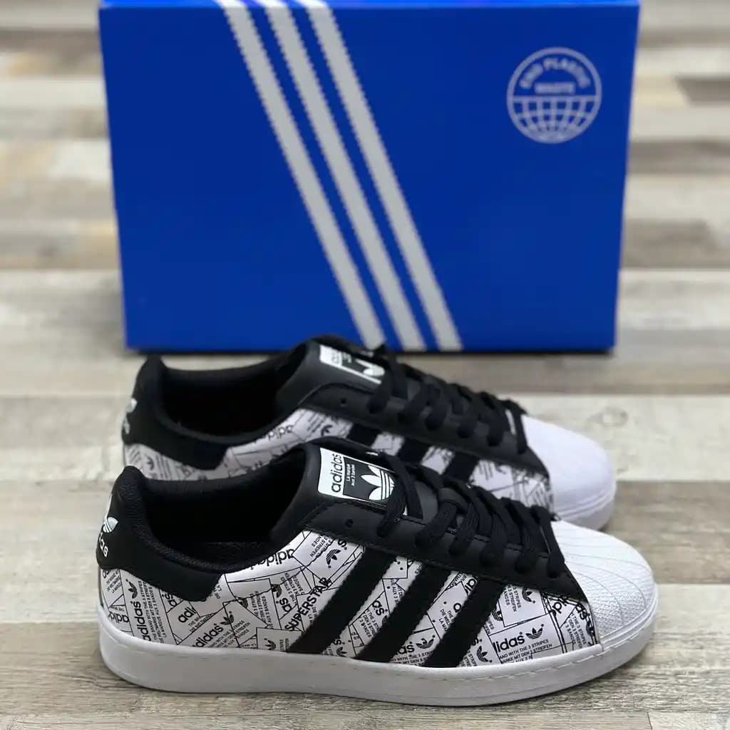 Süperstar Yeni Sezon Moda Trendleri Parlaklık ve Yeniliklerle Dolu Gelişmeler