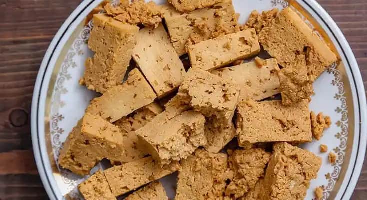 Sweet Kazak Trendleri ve Moda Dünyasında Sıcacık ve Şık Bir Kış Stili