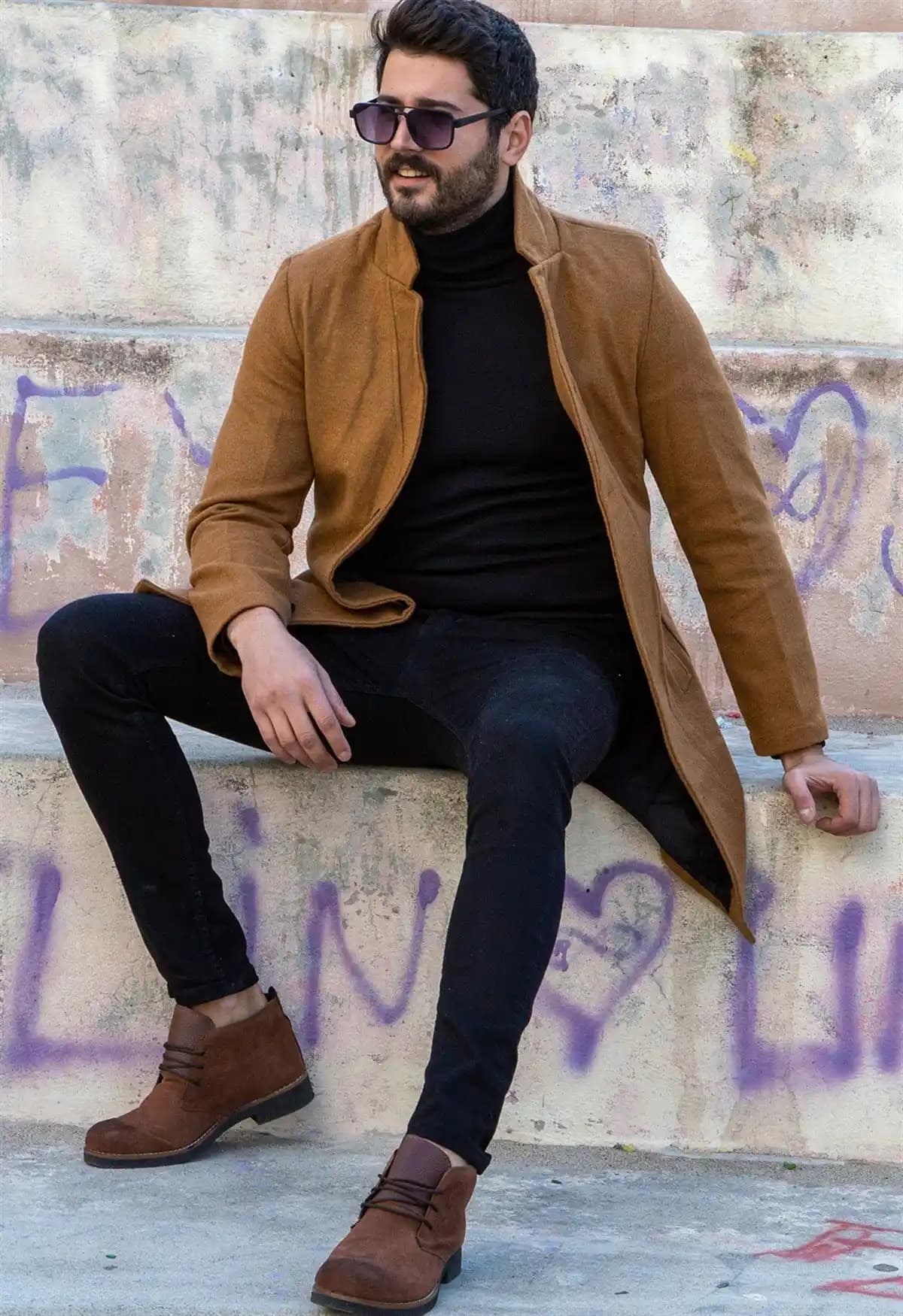 Taba Rengi Kaban Kombinleri: Şıklık ve Zarafetin Modern Yansımaları