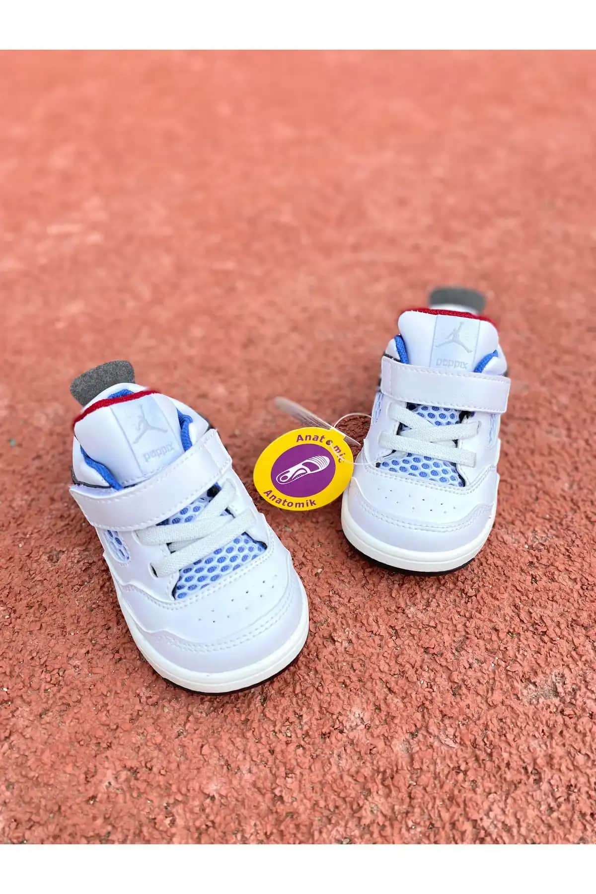 Tam ortopedik bebek ayakkabıları: sağlıklı gelişim için doğru seçim ve önemli ipuçları