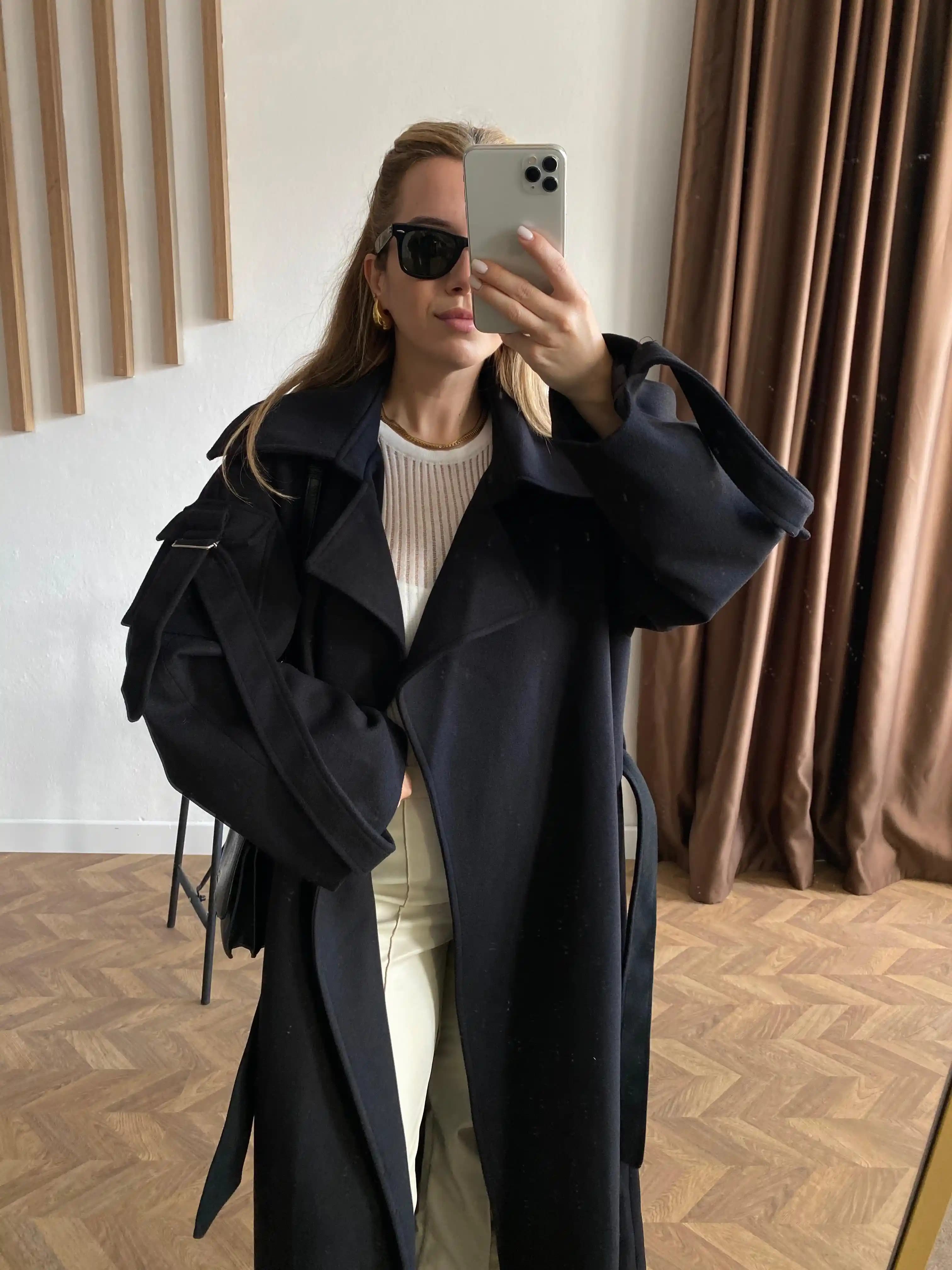 Tasarım Kabanlar: 2024 Moda Trendleri ve Stil İpuçlarıyla Şıklığın Anahtarı