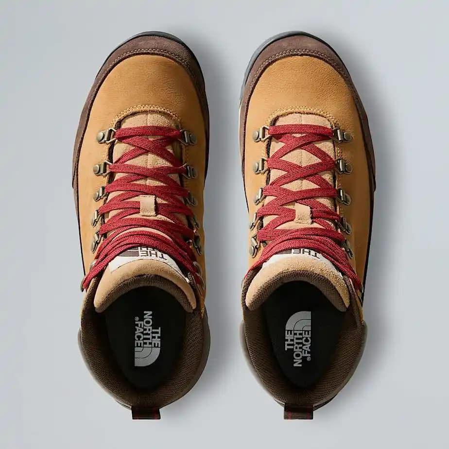 The North Face'in Moda ve Teknolojideki Rolü: Yenilik ve Sürdürülebilirlik ile Şıklık