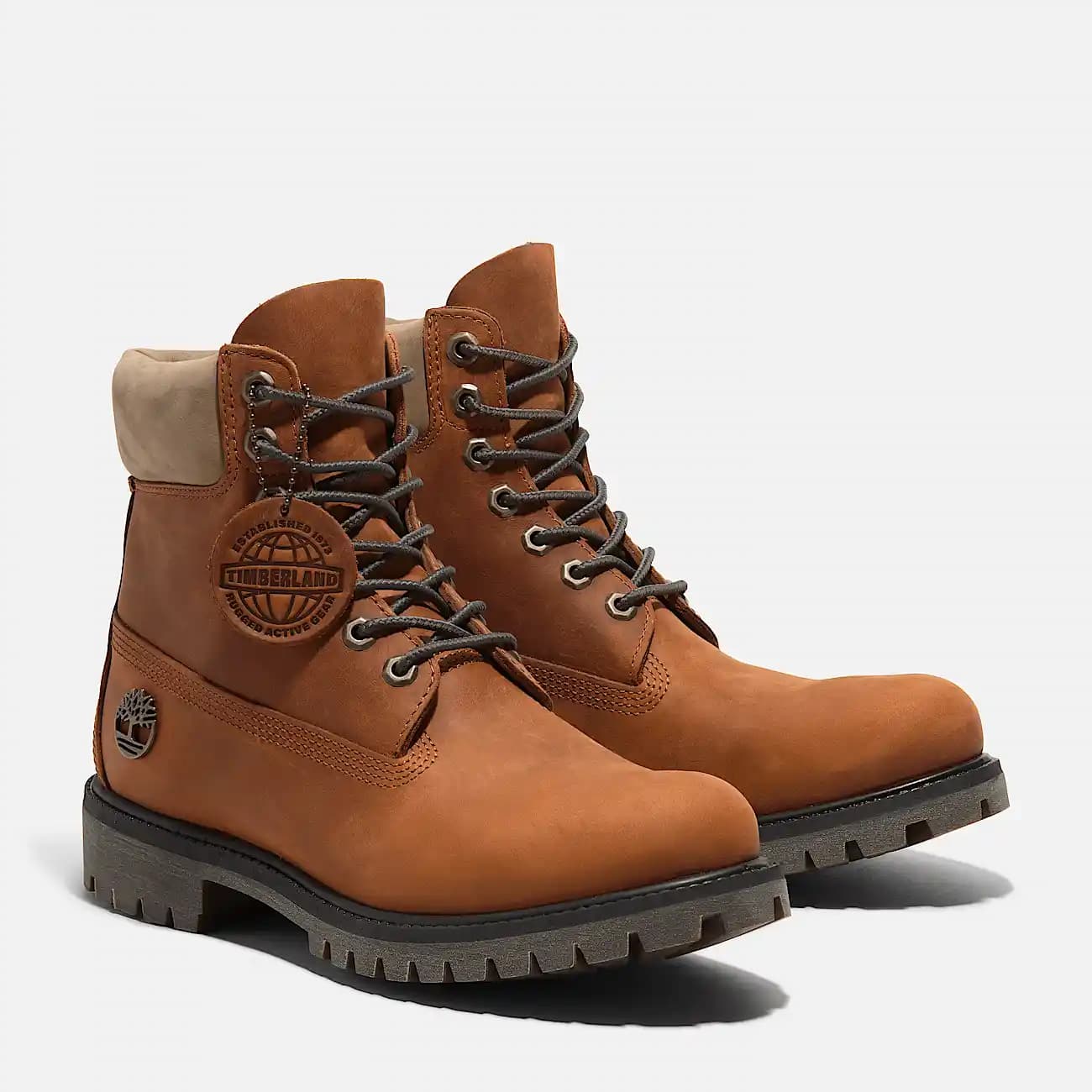 Timberland 6 Inch Botlar: Dayanıklı ve Şık Tasarımlarla Moda Dünyasında Öne Çıkıyor