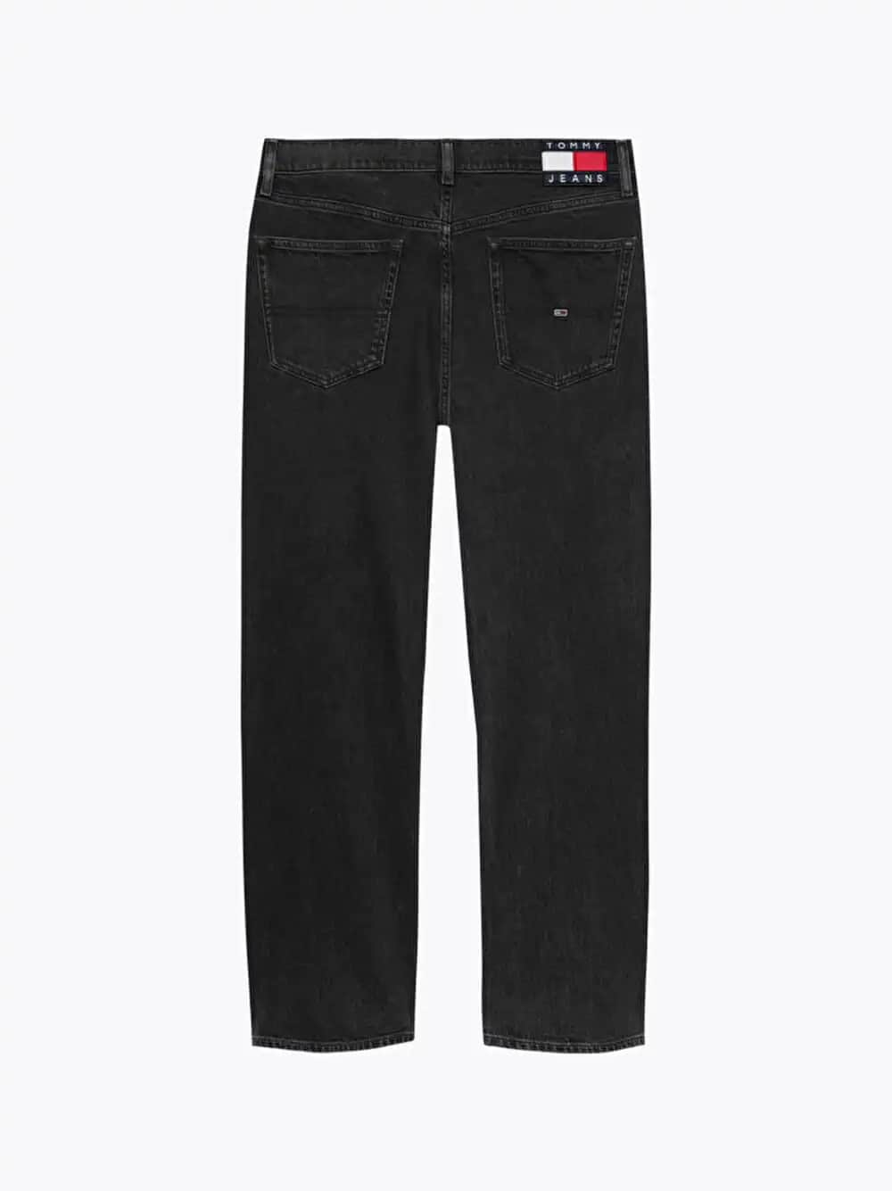 Tommy Jeans Pantolonları: Güncel Trendler ve Şık Tasarımlarla Rahatlık Sunar