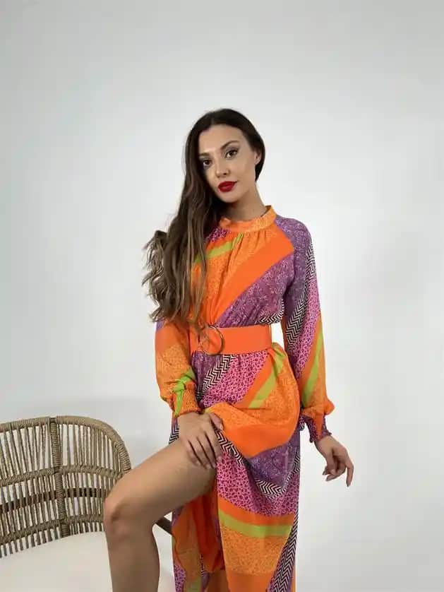 Toptan Bayan Elbise Alımı ve Moda Trendleri 2024 Yılında Ekonomik ve Şık Seçenekler